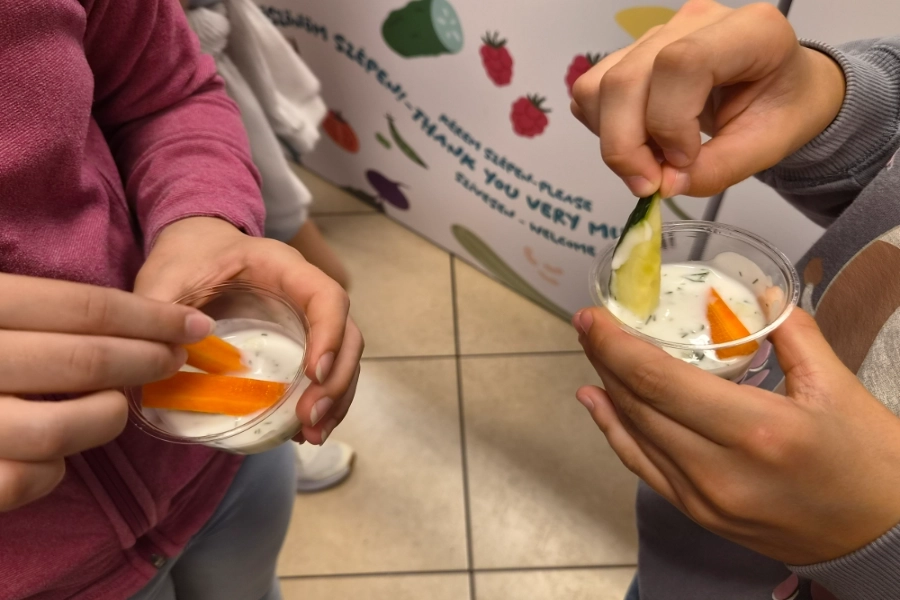 Makón járt az Eatrend Suliprogram borítókép